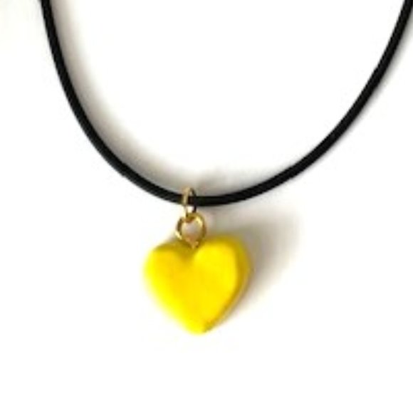 Black Choker Necklace with Yellow Heart Pendant - Picture 1 of 6